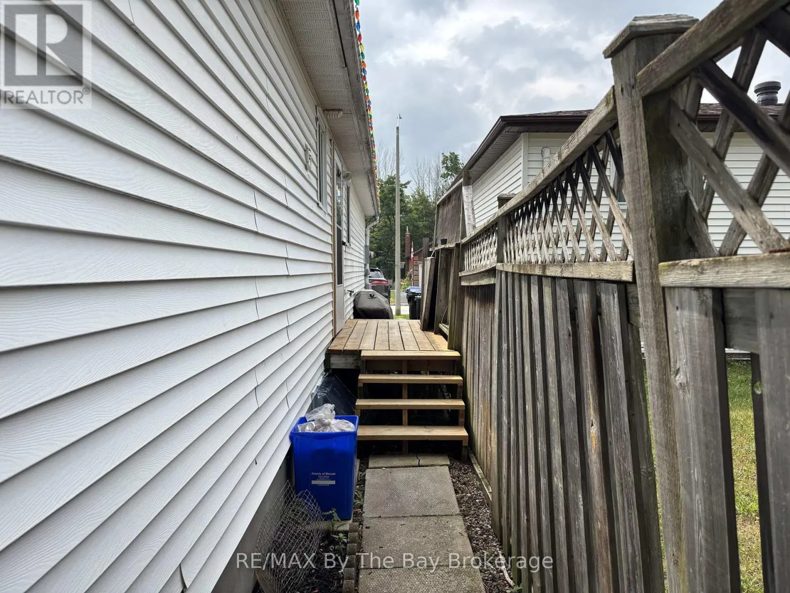 326 CHRISTINE DRIVE