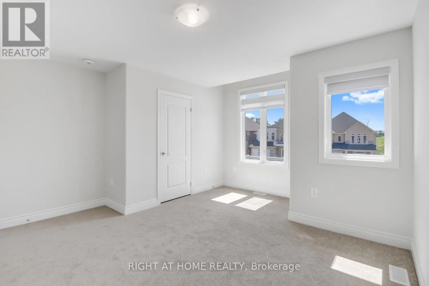 2984 MONARCH DRIVE