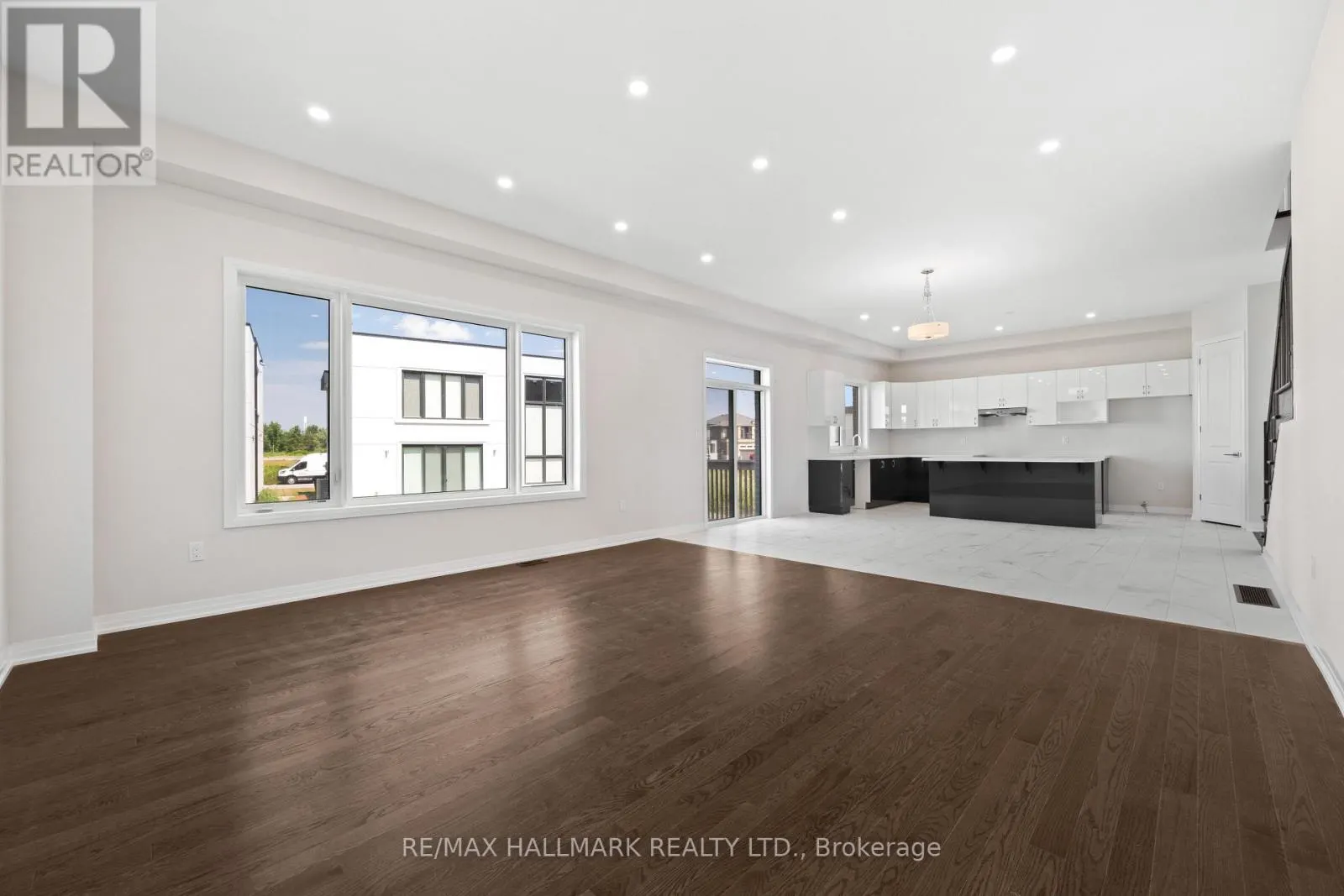 3769 SUNBANK CRESCENT