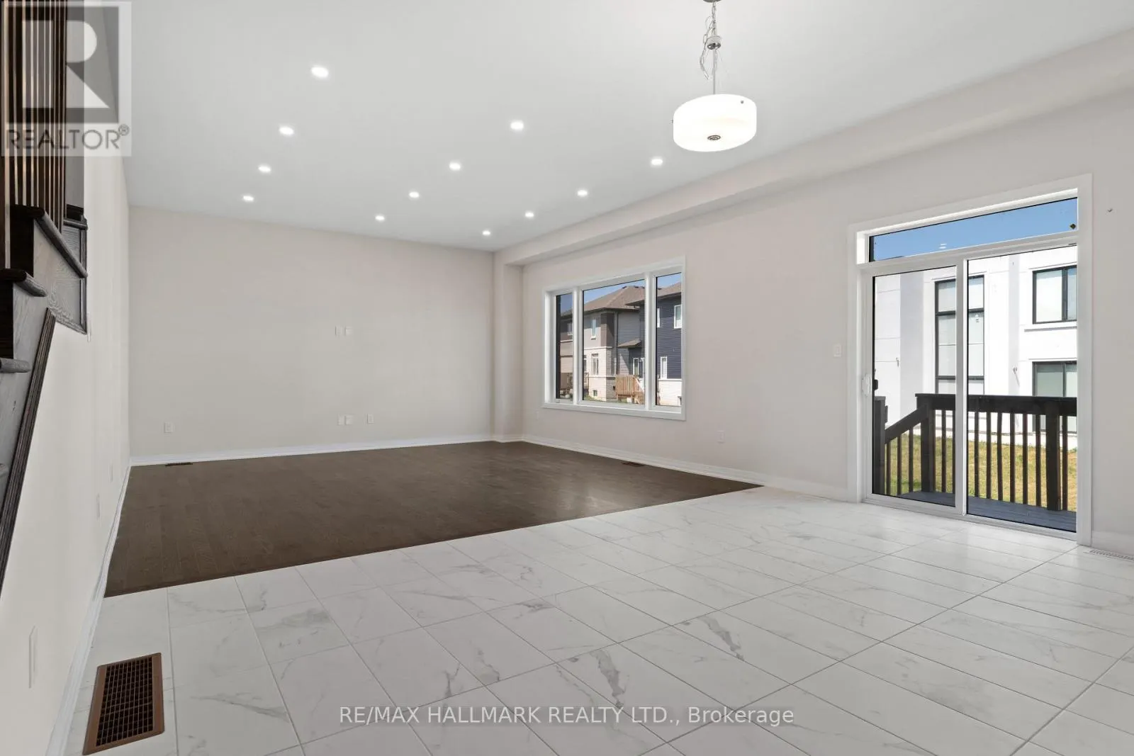 3769 SUNBANK CRESCENT
