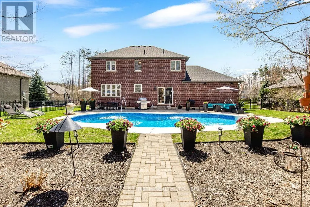 12 LLOYD COOK DRIVE E