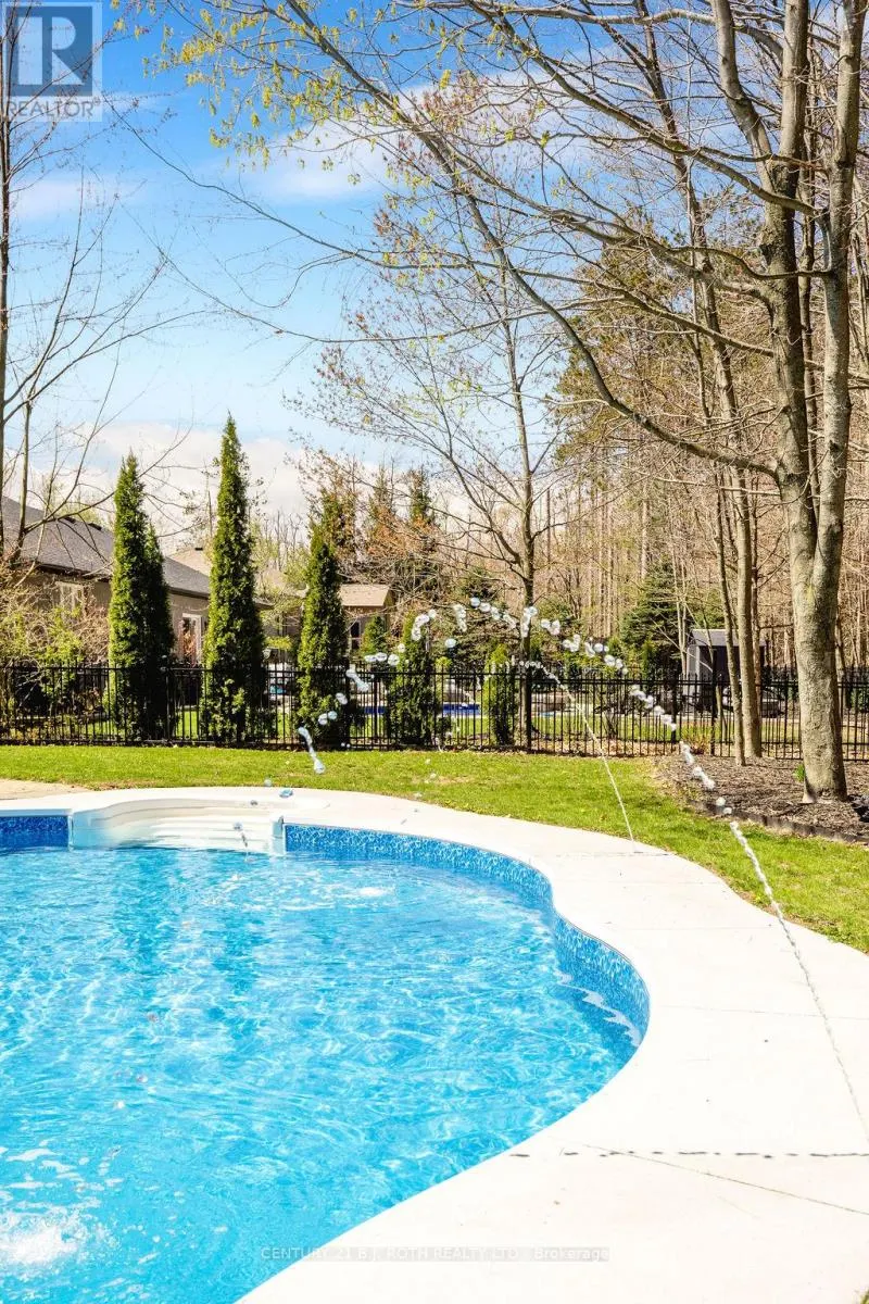 12 LLOYD COOK DRIVE E