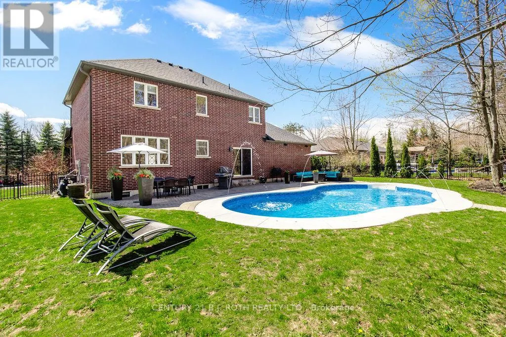12 LLOYD COOK DRIVE E
