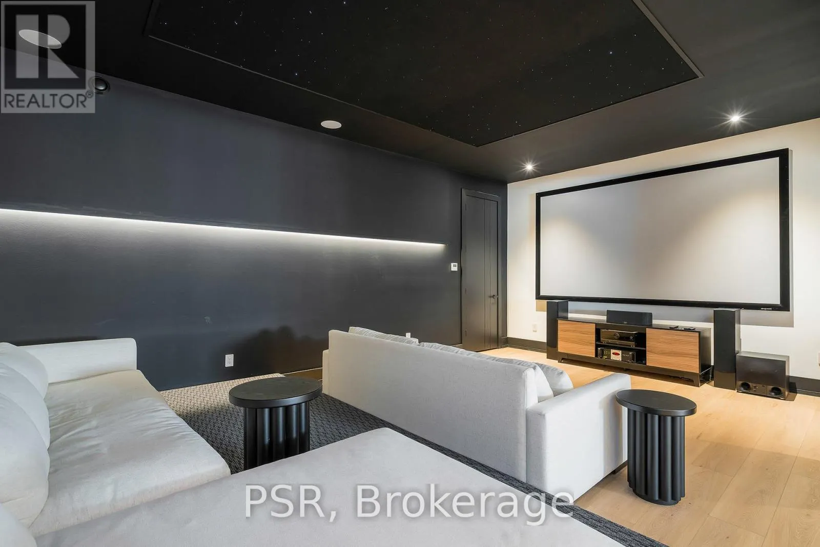 4 RAINTREE COURT