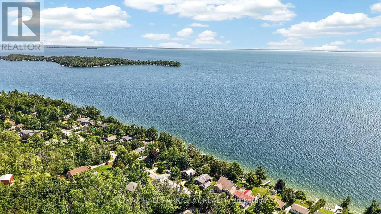 2289 LAKESHORE ROAD E