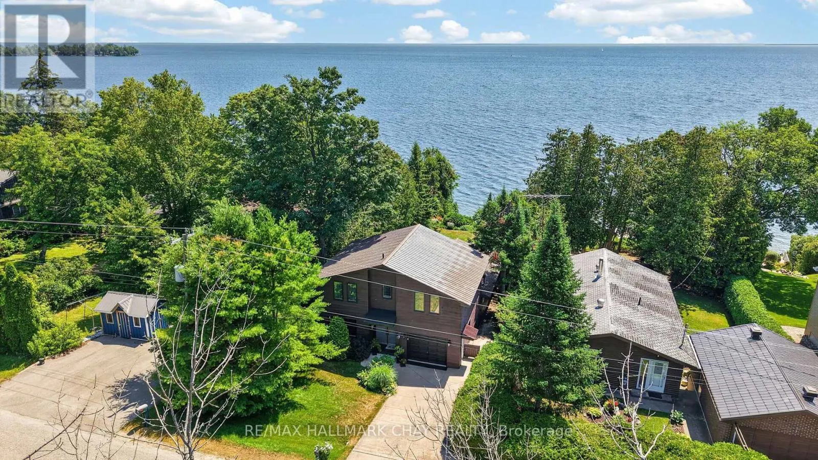 2289 LAKESHORE ROAD E