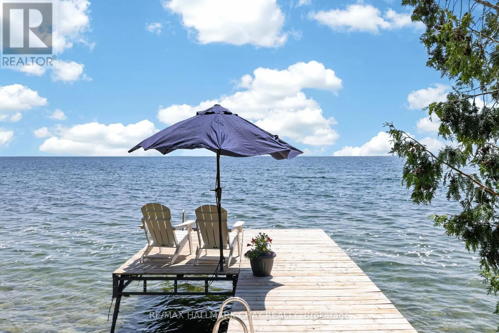 2289 LAKESHORE ROAD E