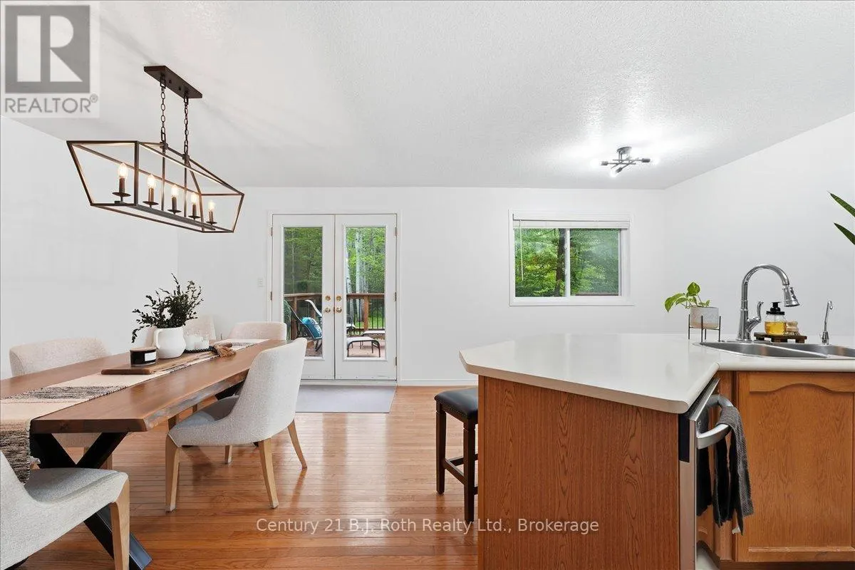 1439 CHAPMAN ROAD