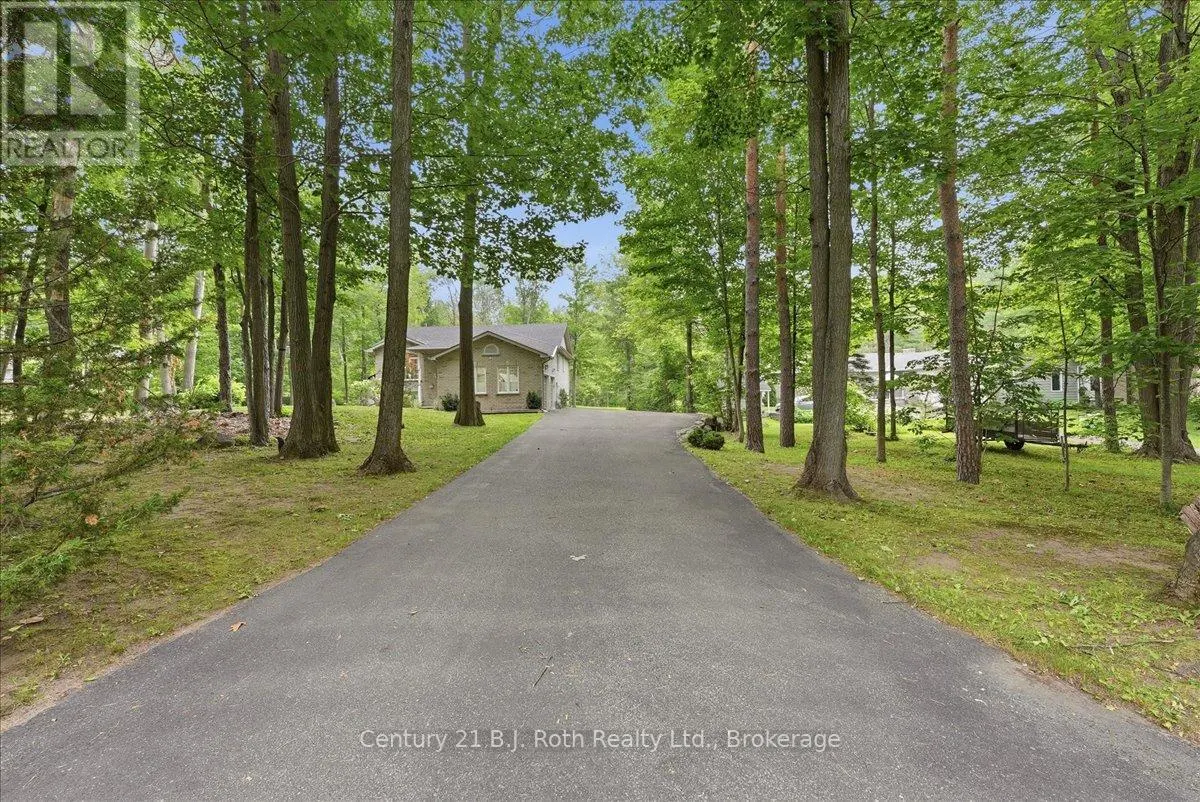 1439 CHAPMAN ROAD