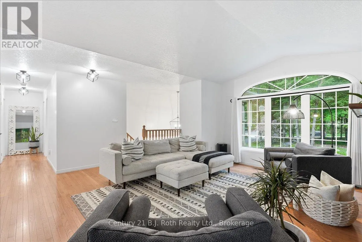 1439 CHAPMAN ROAD