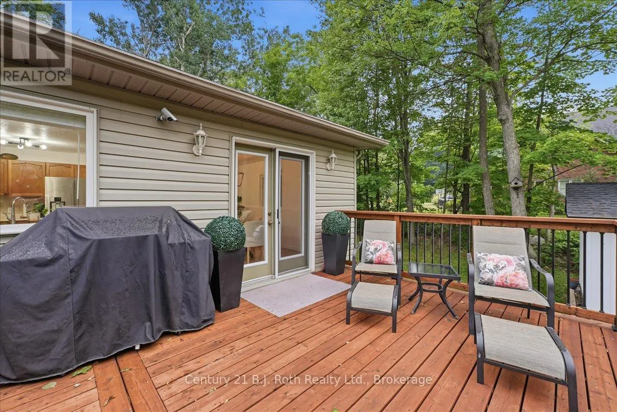 1439 CHAPMAN ROAD