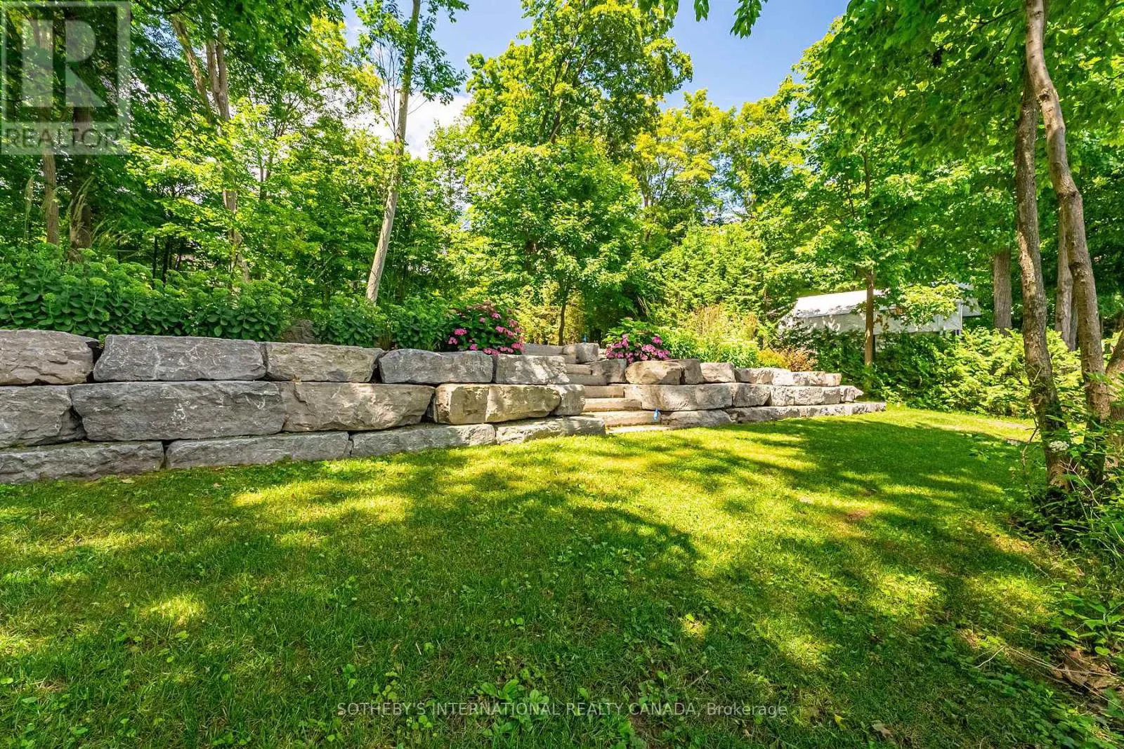 45 IVY LANE