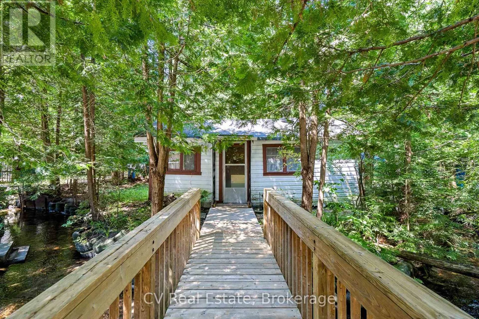 10 BROOKSIDE DRIVE