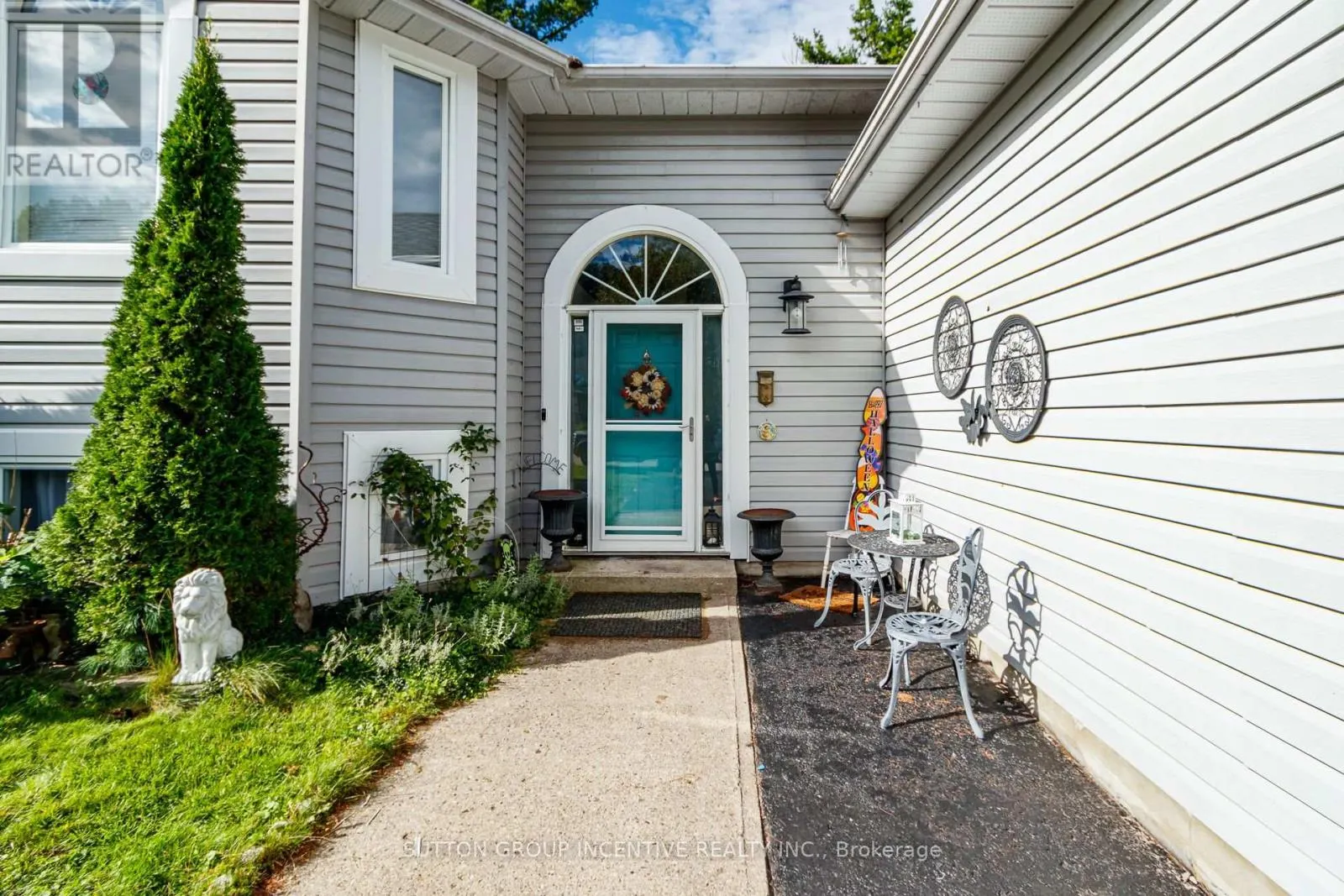 48 WESLEY AVENUE