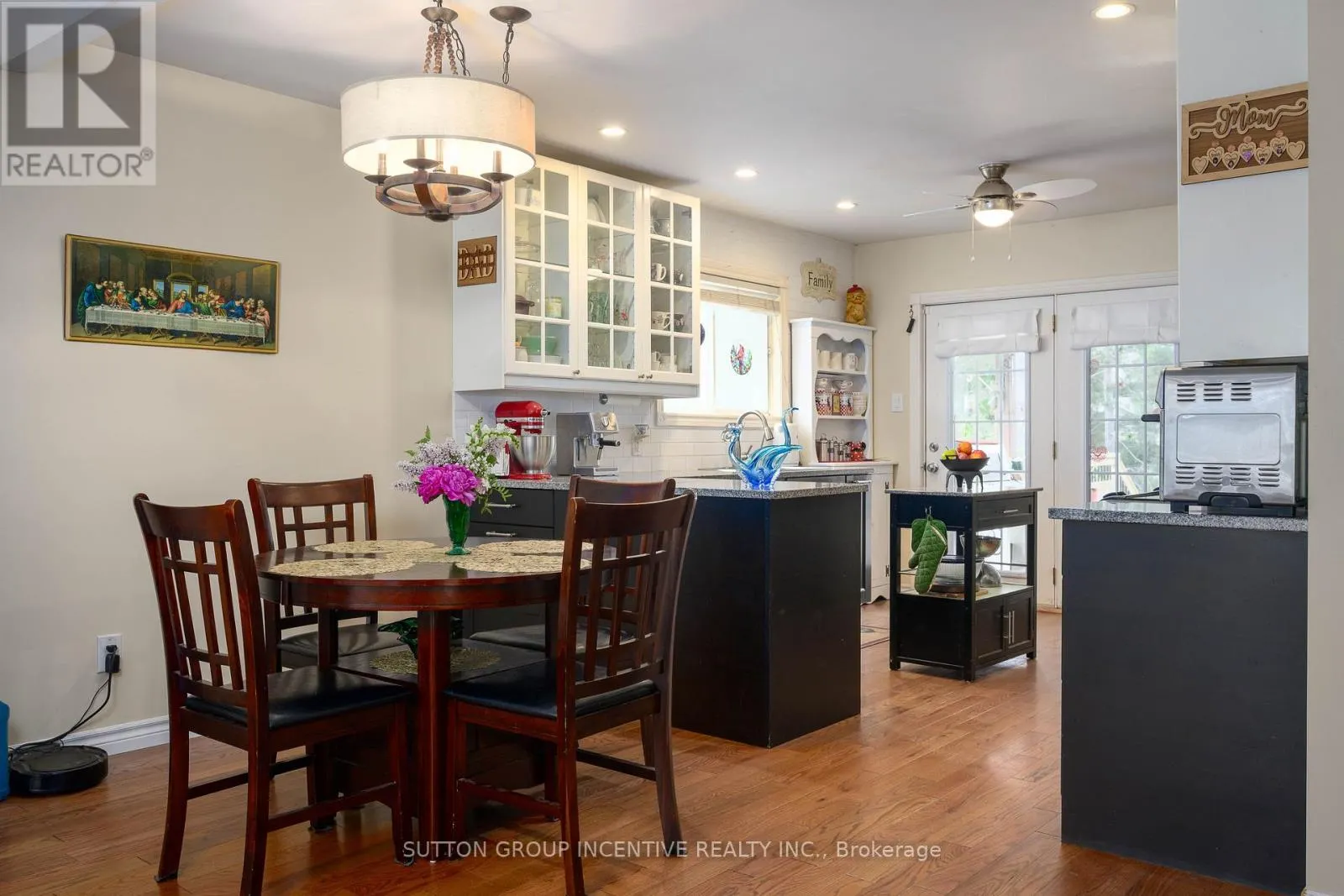 48 WESLEY AVENUE