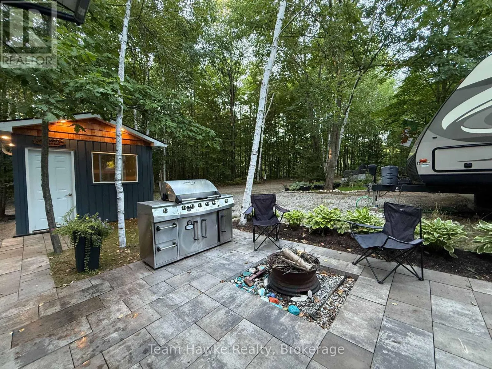 104 - 2920 OLD PENETANGUISHENE ROAD #104