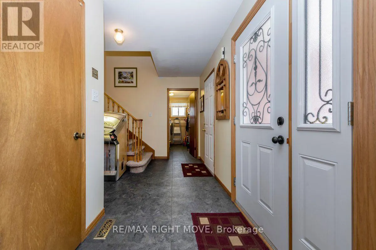 55 LAURENTIAN LANE