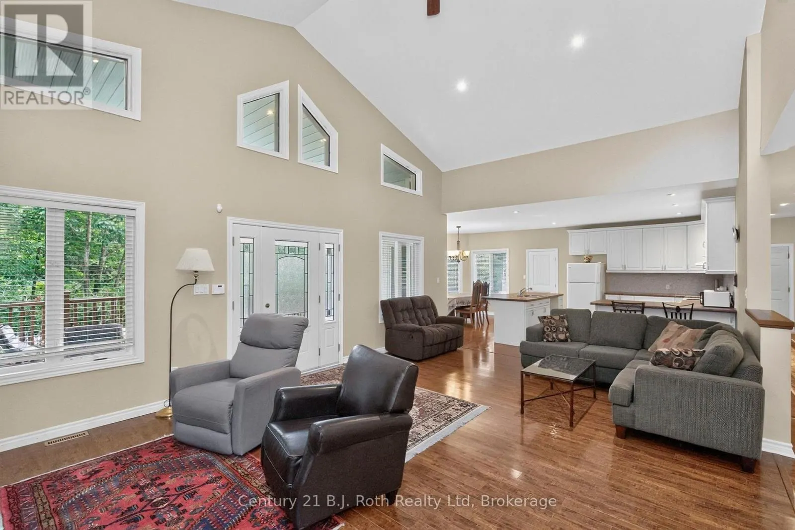 11 RUE KAROLA ROAD