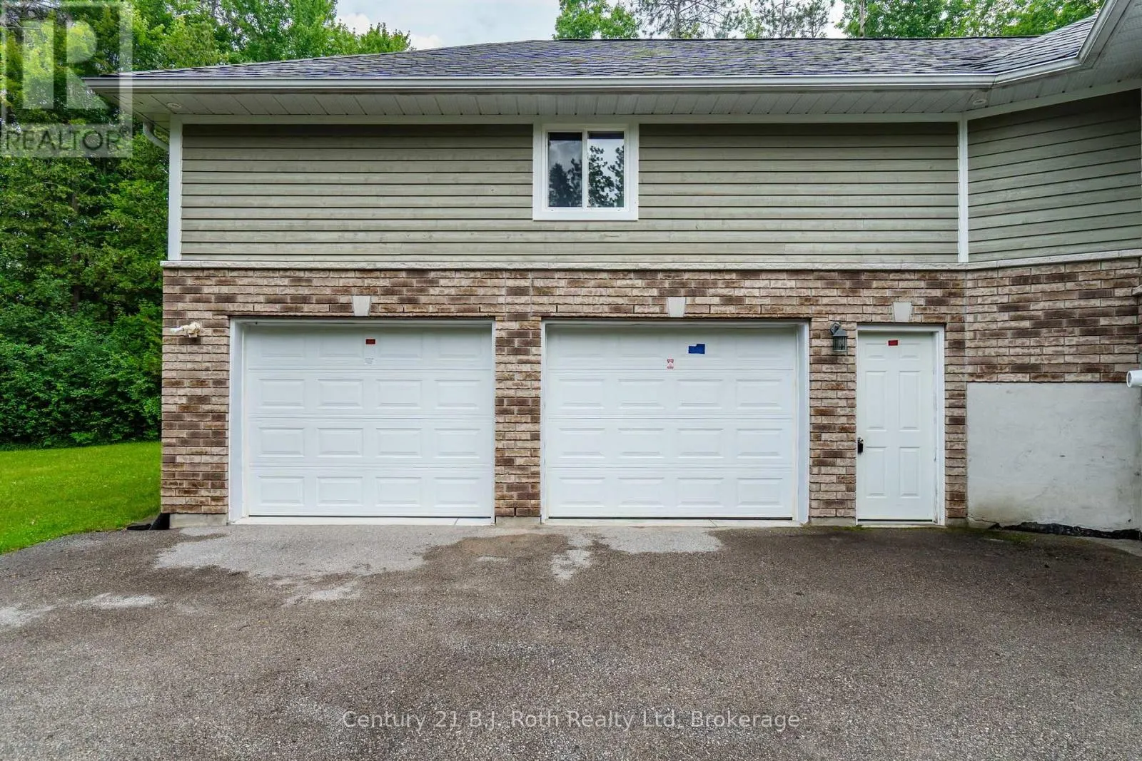 11 RUE KAROLA ROAD
