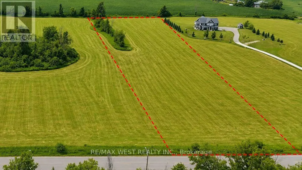 22 SYDENHAM TRAIL W