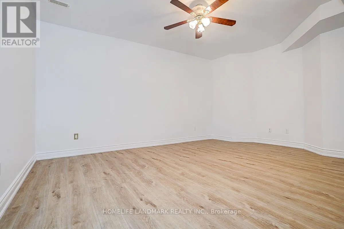 49 RED OAK CRESCENT
