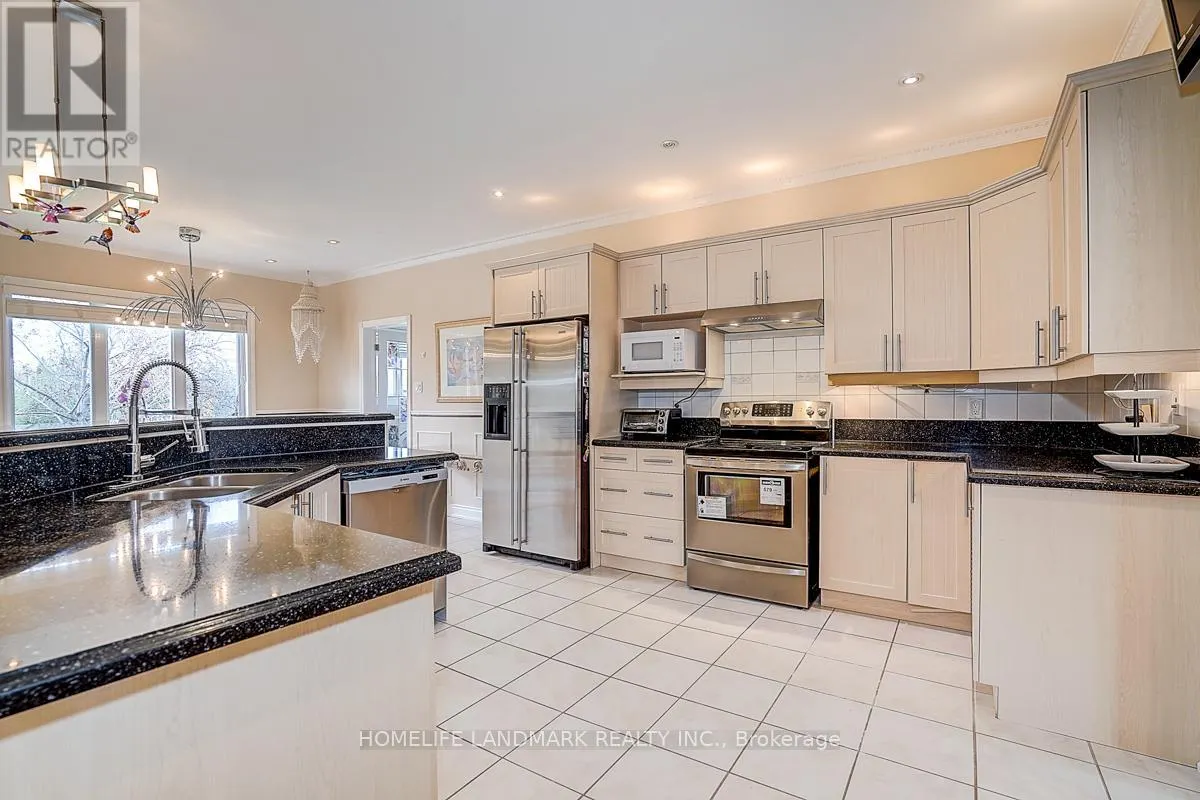 49 RED OAK CRESCENT