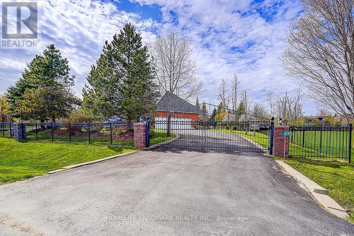 49 RED OAK CRESCENT