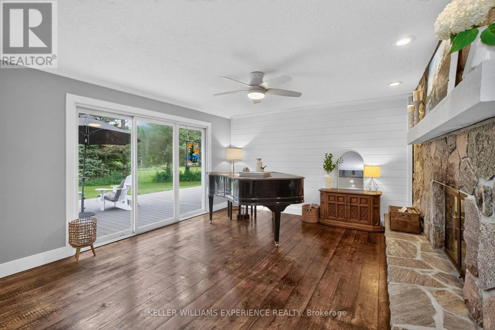 320 6 CONCESSION E