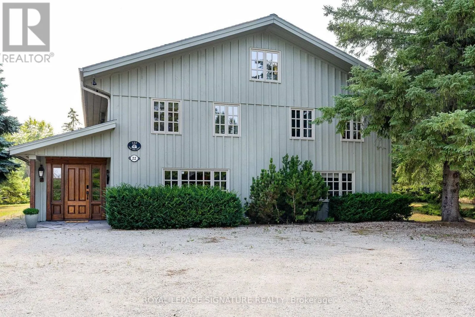 22 NEWTON WAY