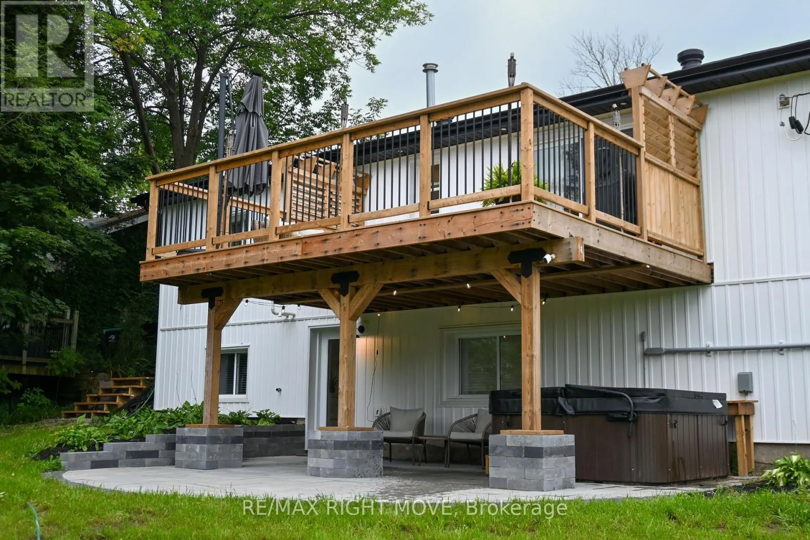 4287 HURONIA ROAD