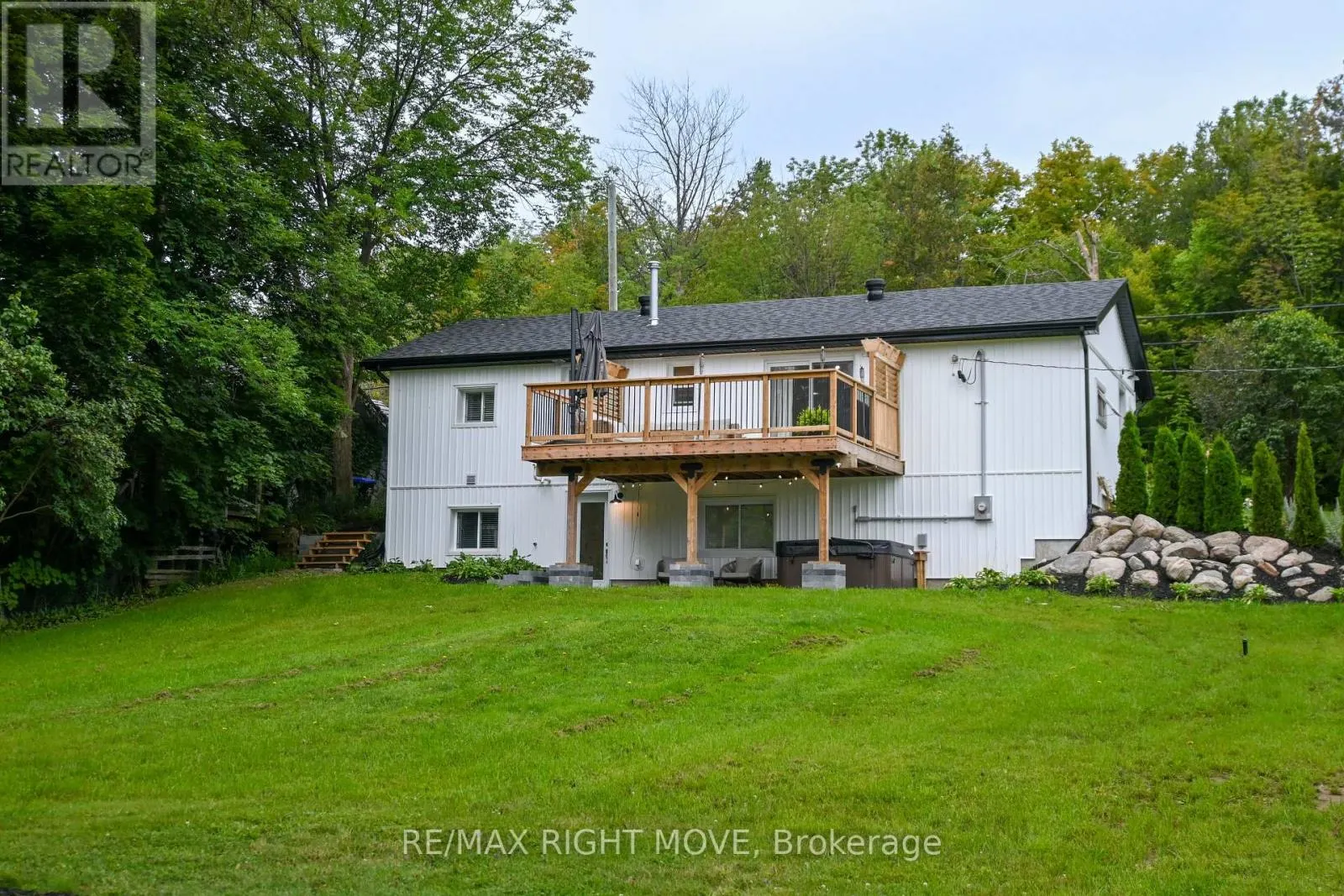 4287 HURONIA ROAD