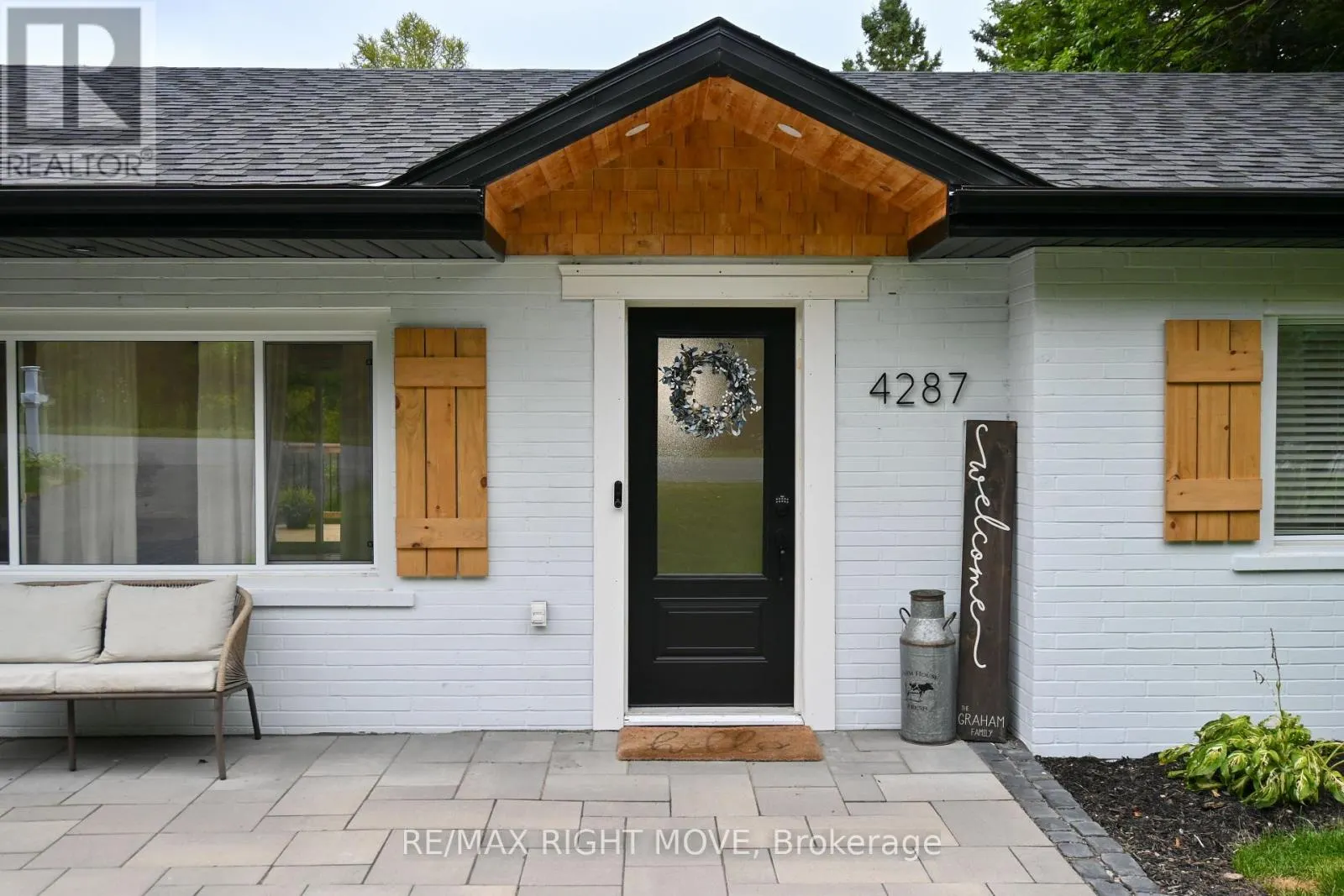 4287 HURONIA ROAD