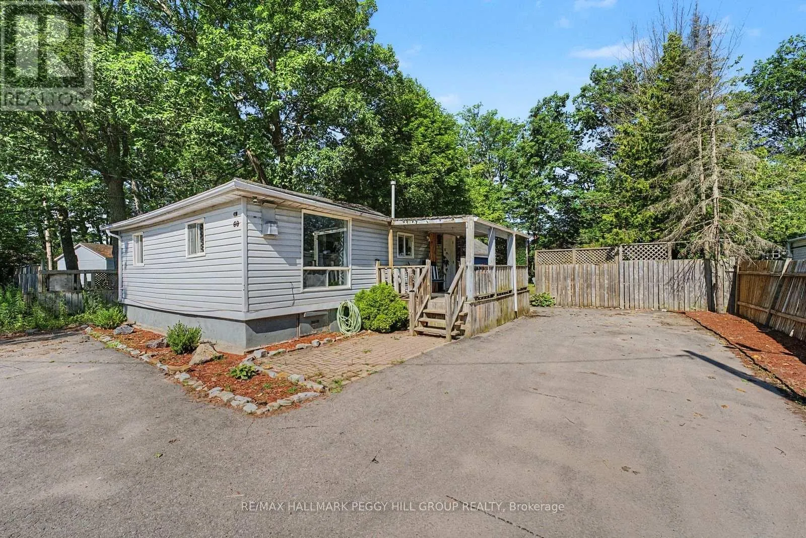 60 LAIDLAW STREET