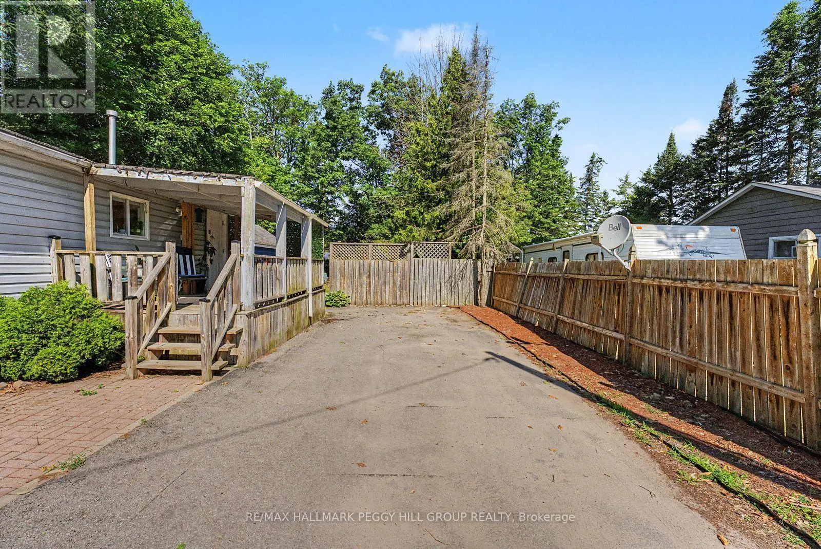 60 LAIDLAW STREET