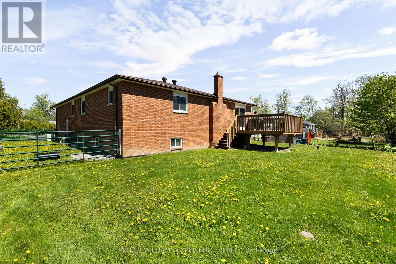 4 CAMPBELL AVENUE