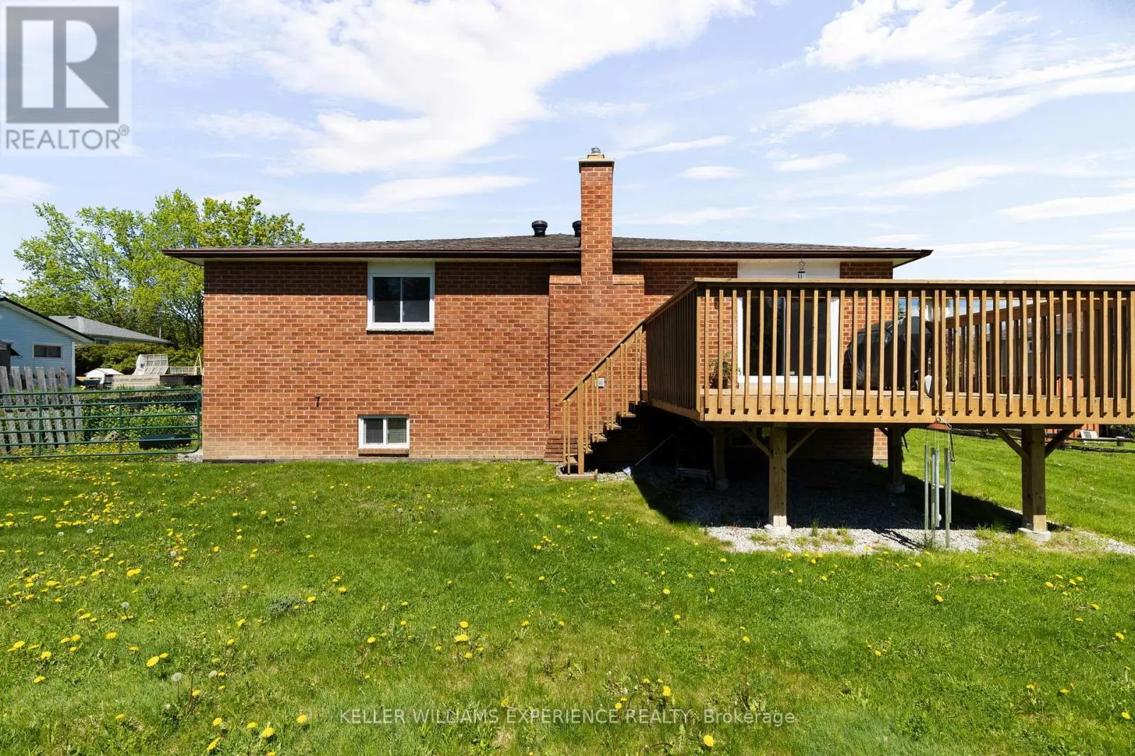 4 CAMPBELL AVENUE