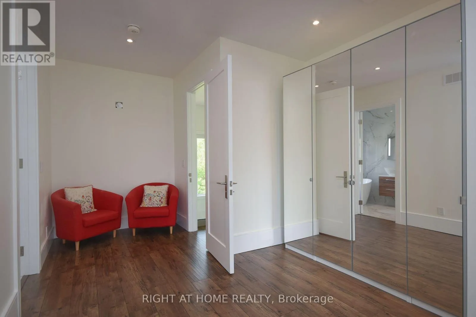 56 SALLOWS DRIVE