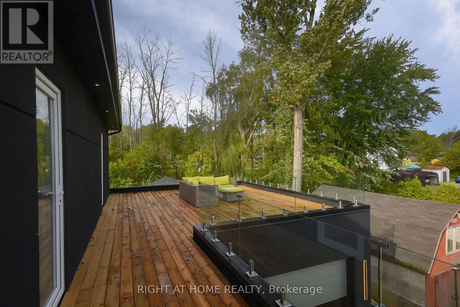 56 SALLOWS DRIVE