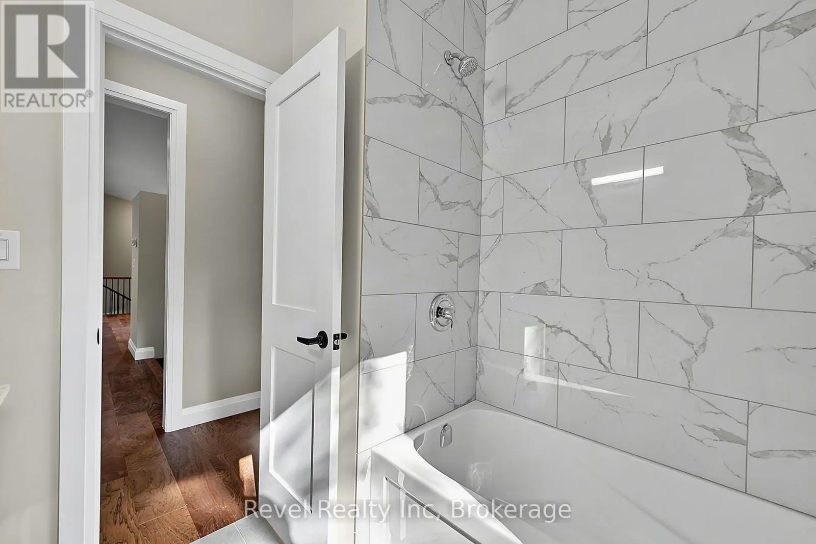 LOT 18 VOYAGEUR DRIVE