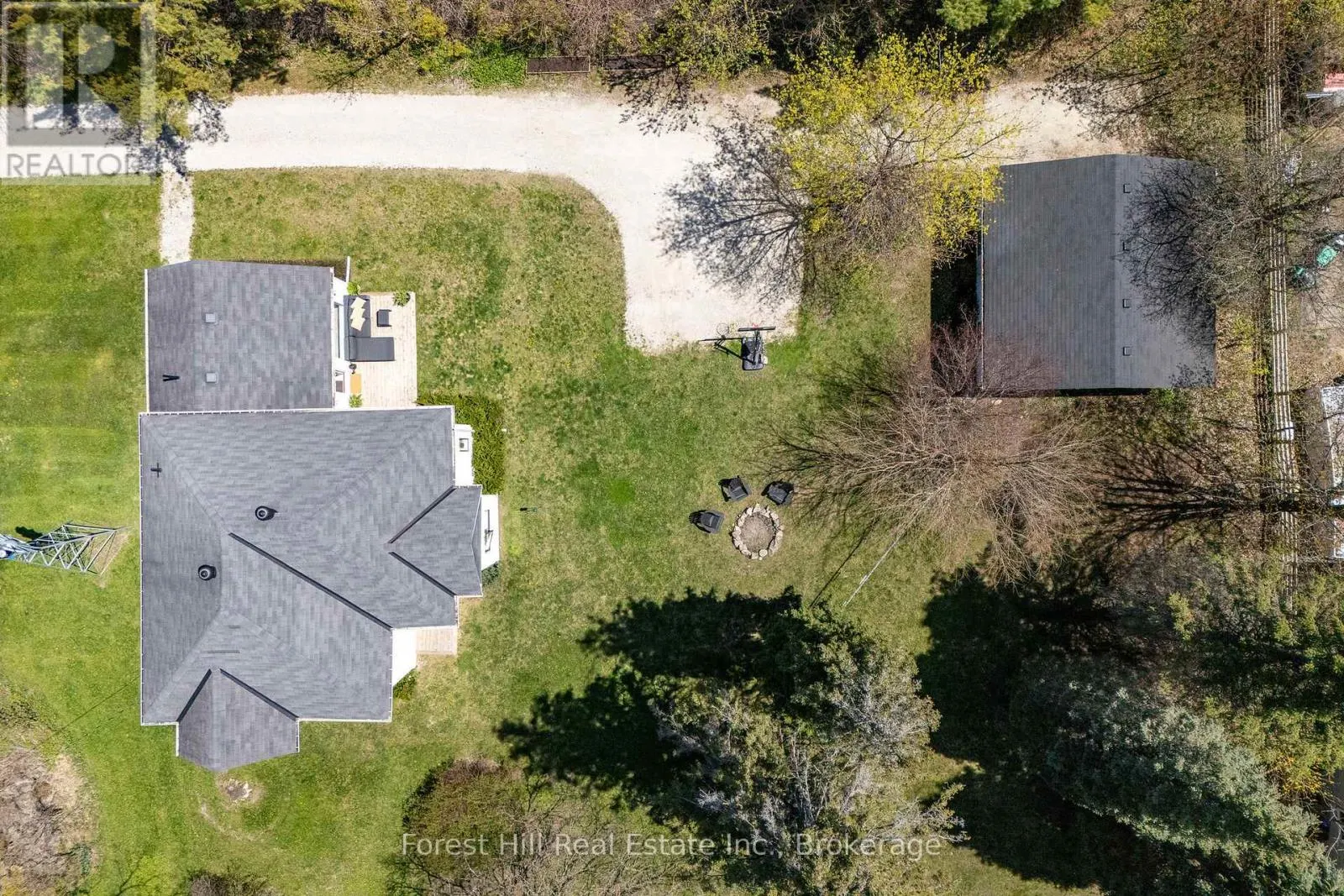 7599 36/37 NOTTAWASAGA SIDE ROAD E
