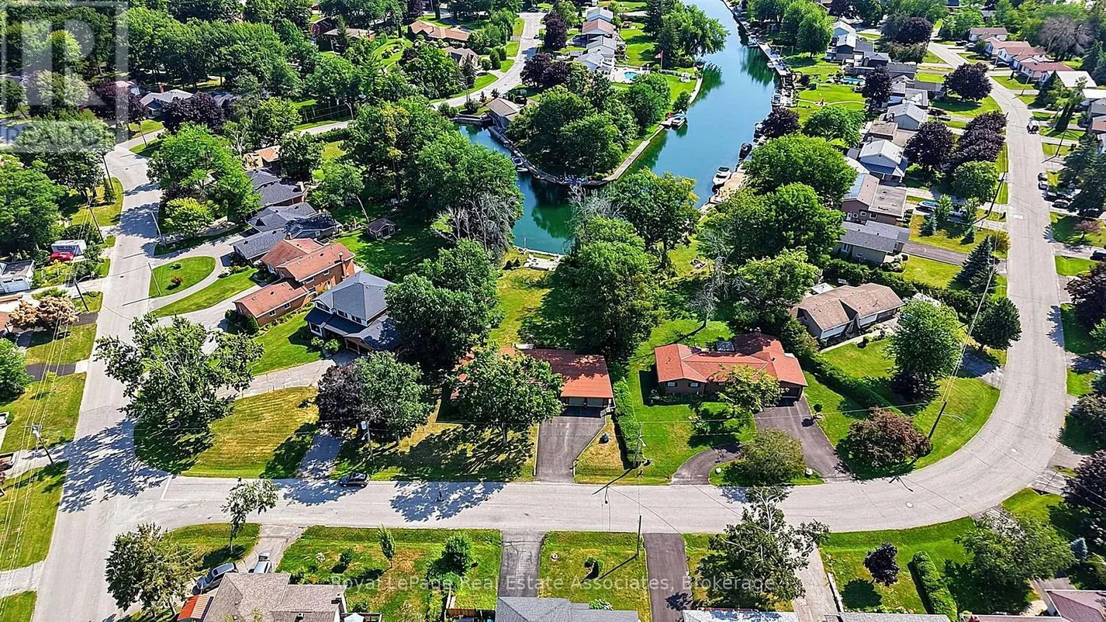 408 MOONEY CRESCENT