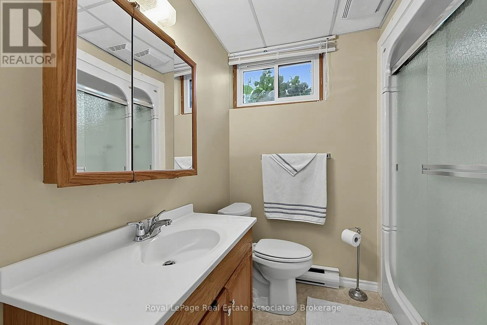 408 MOONEY CRESCENT