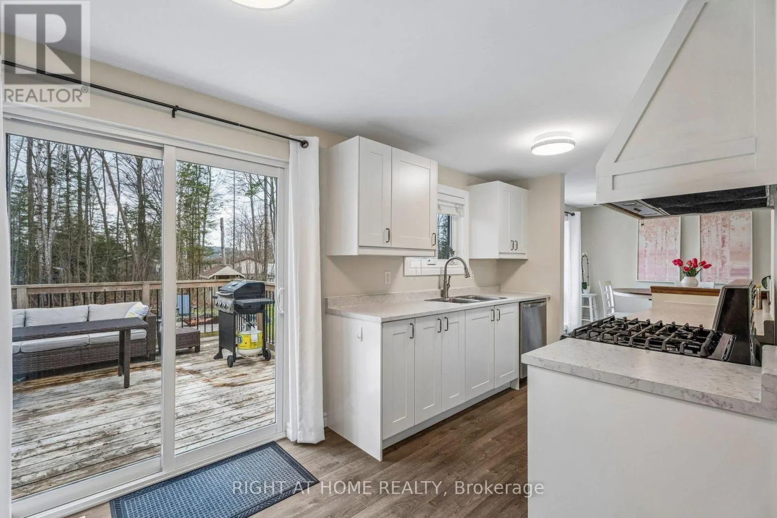 158 ZOO PARK ROAD