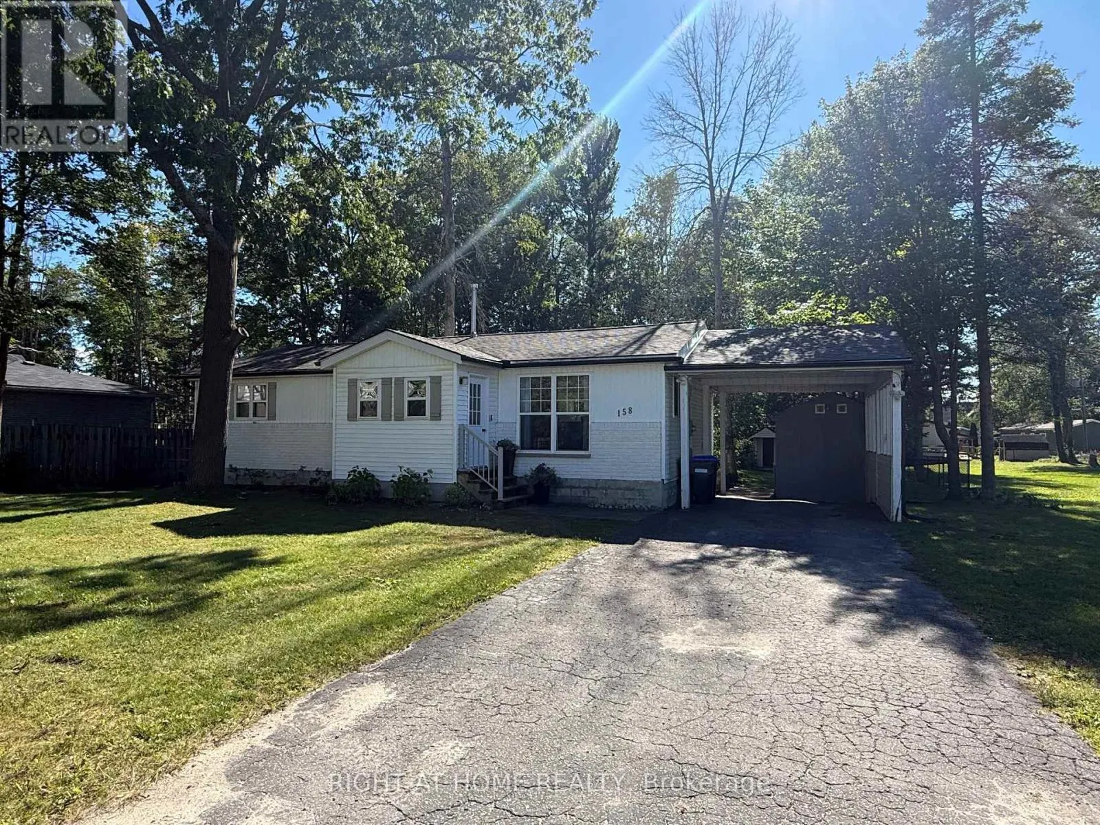 158 ZOO PARK ROAD