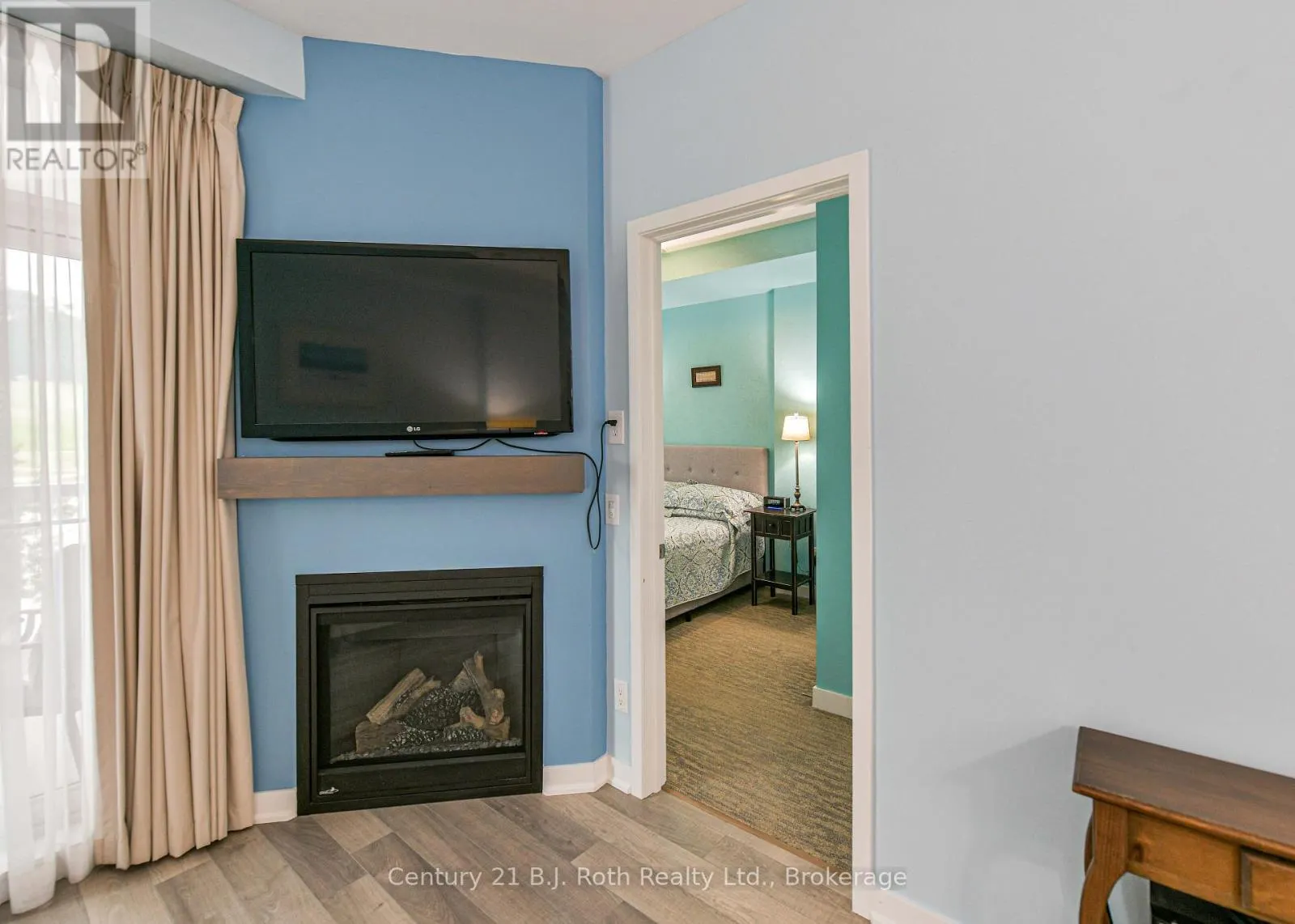 SUITE 206 - 40 HORSESHOE BOULEVARD #Suite 206