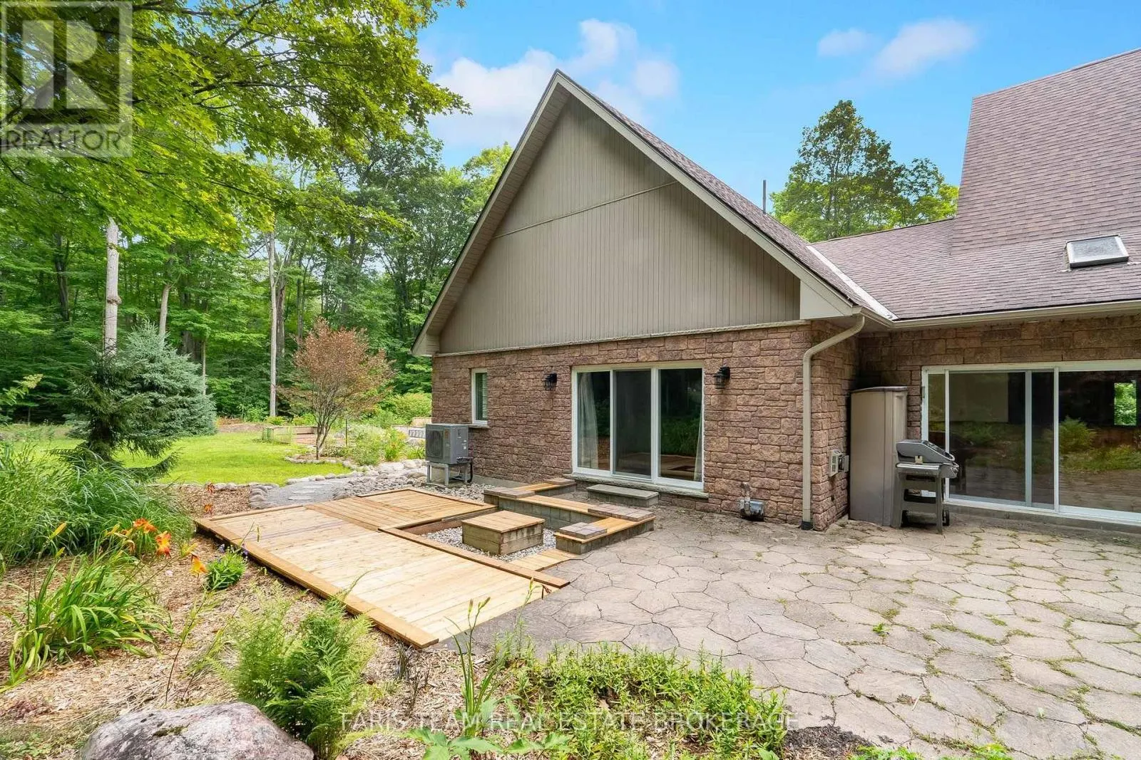 105 COPELAND CREEK DRIVE