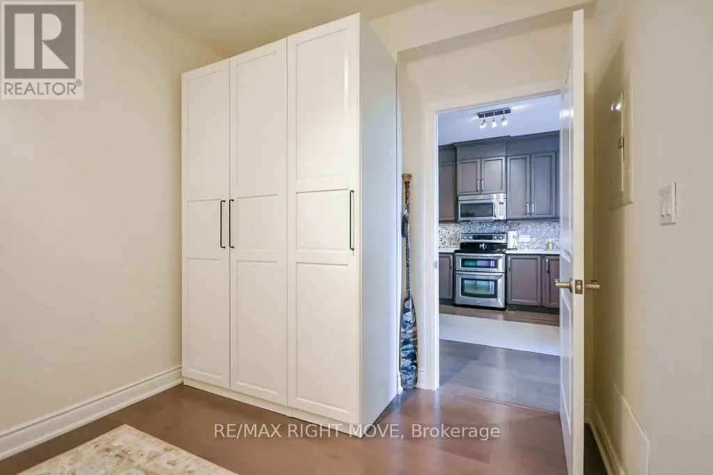 605 - 80 ORCHARD POINT ROAD