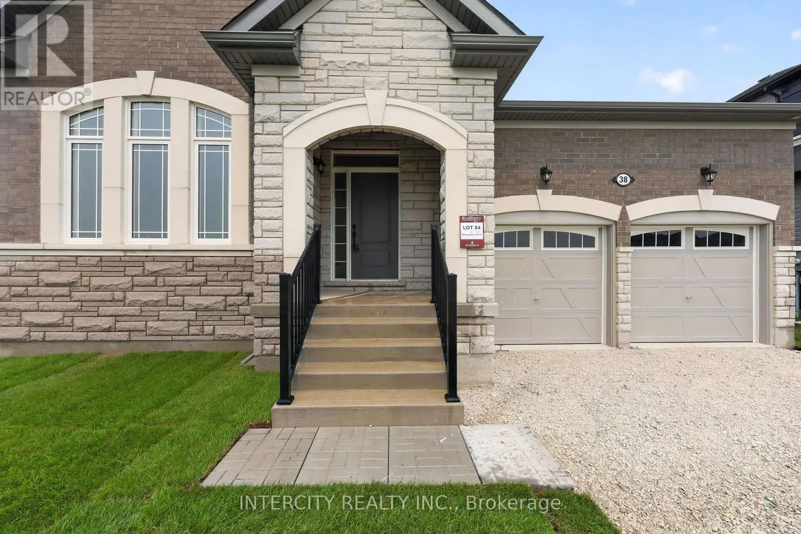 38 LEGACY CIRCLE