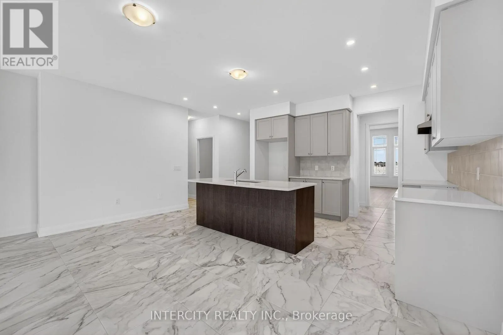 38 LEGACY CIRCLE