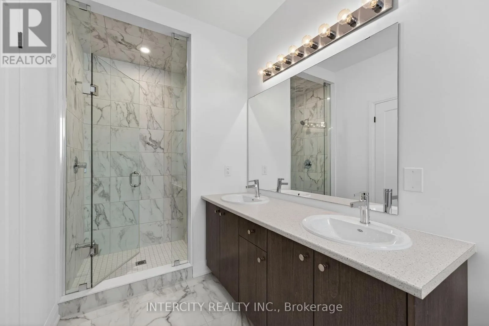 38 LEGACY CIRCLE
